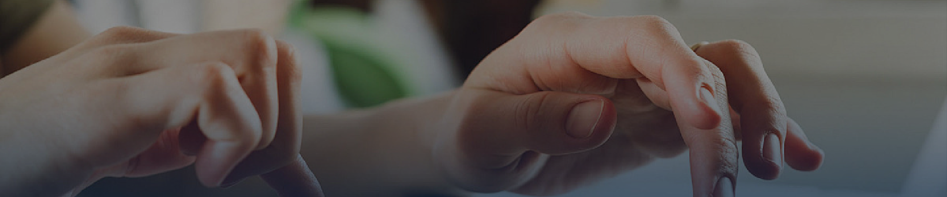 联系我们banner